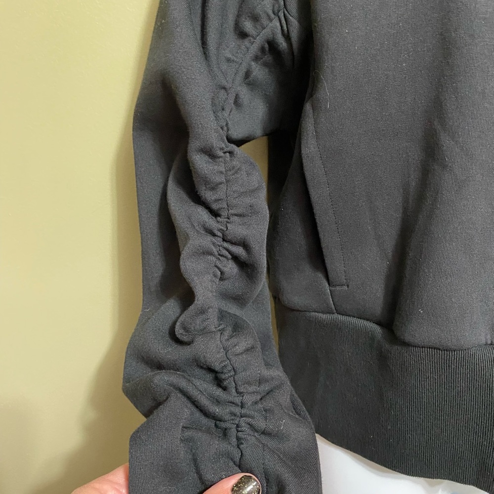 NWT Adidas Zip Up Sweatshirt Jacket, Size XS - Picture 4 of 6